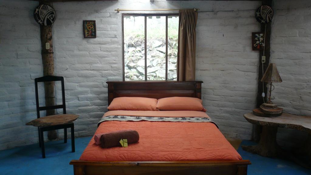 Centro Ecoturistico Alpinar Bed and Breakfast Baños Exteriör bild